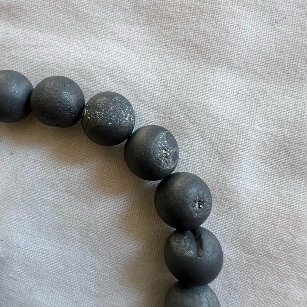 Gray Druzy Stone Bracelet - Picture 5 of 6